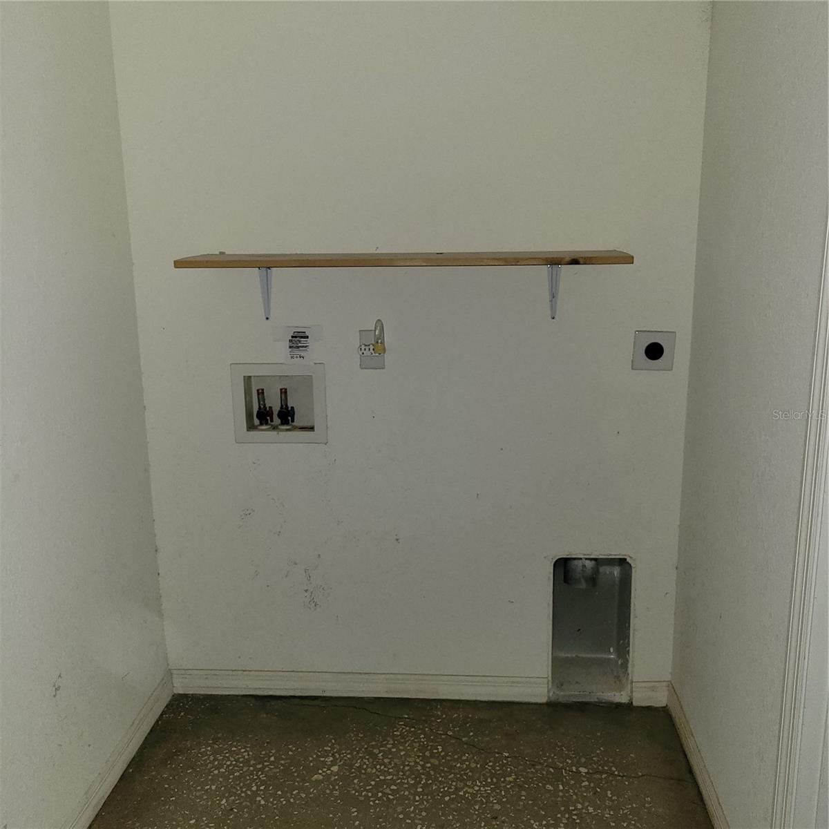 Image 14 of 23 For 3985 138th Place