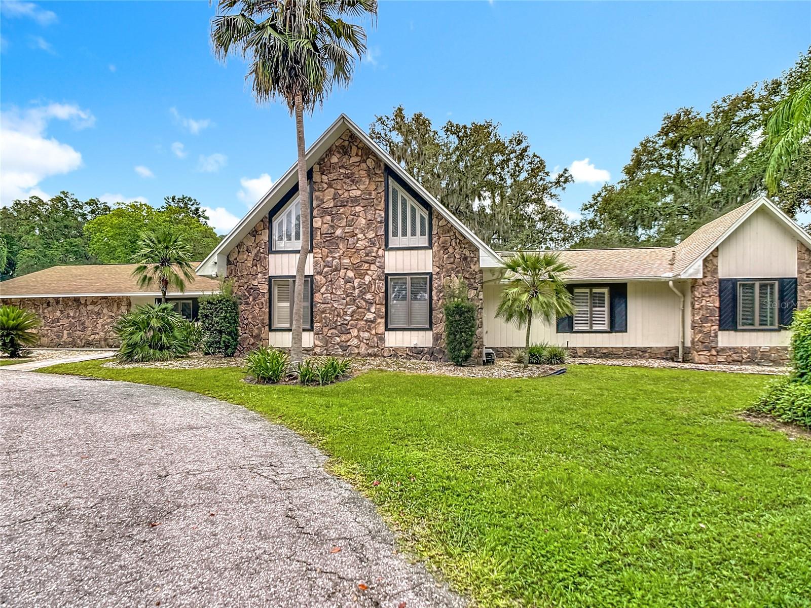 Image 2 of 33 For 2130 37th Street Road