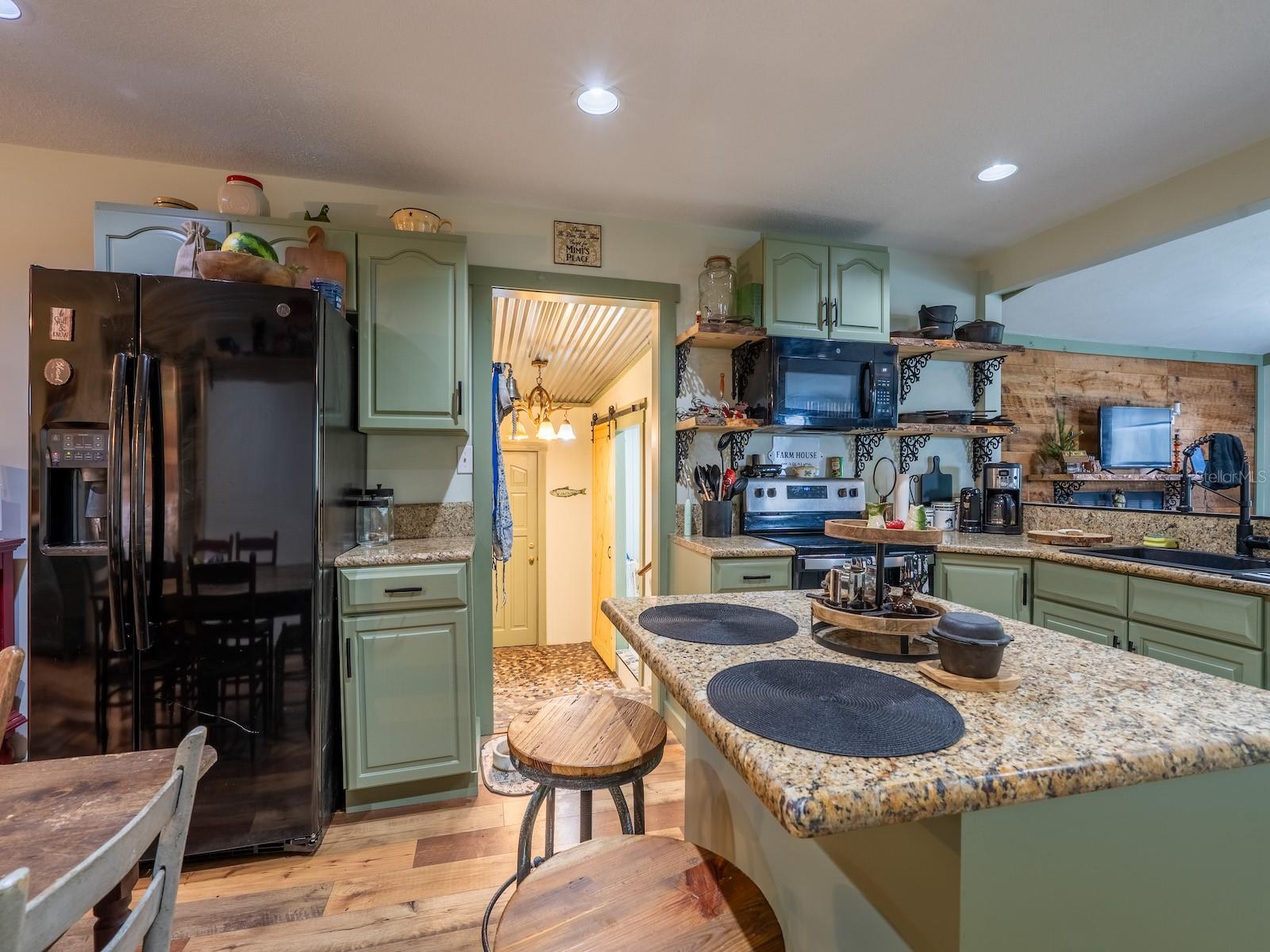 Image 14 of 53 For 24855 135 Street