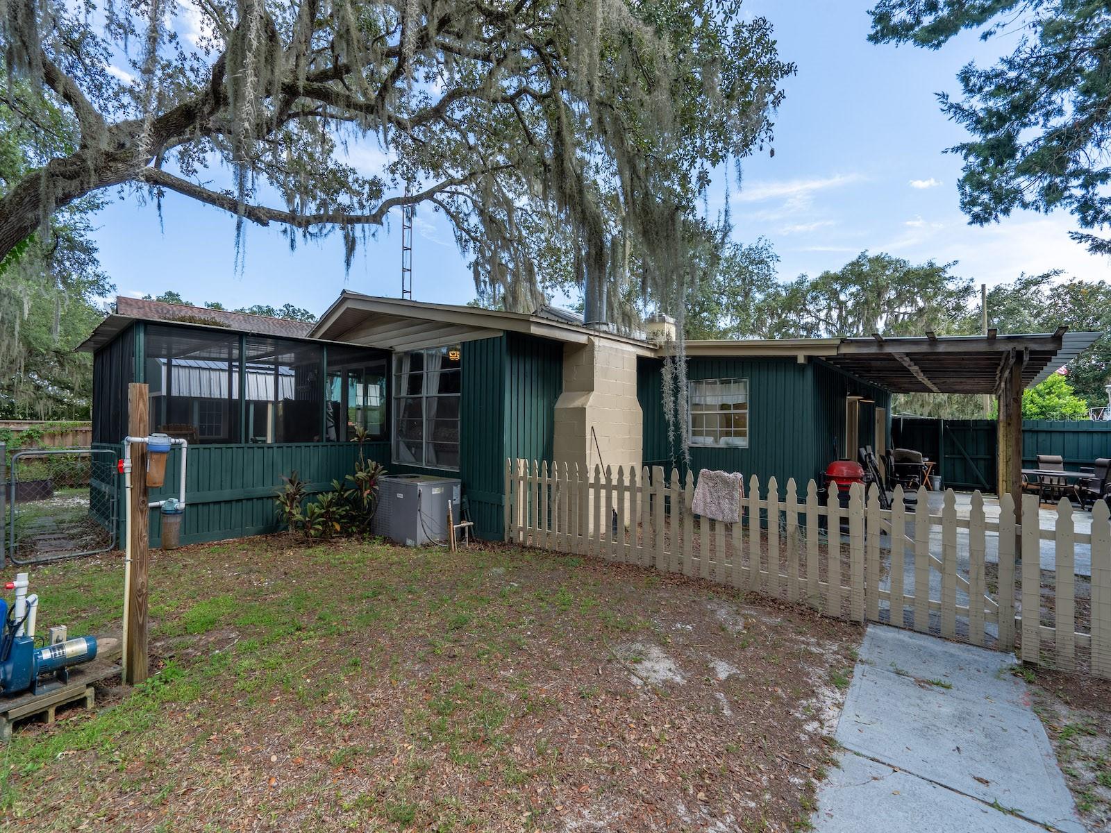 Image 45 of 53 For 24855 135 Street
