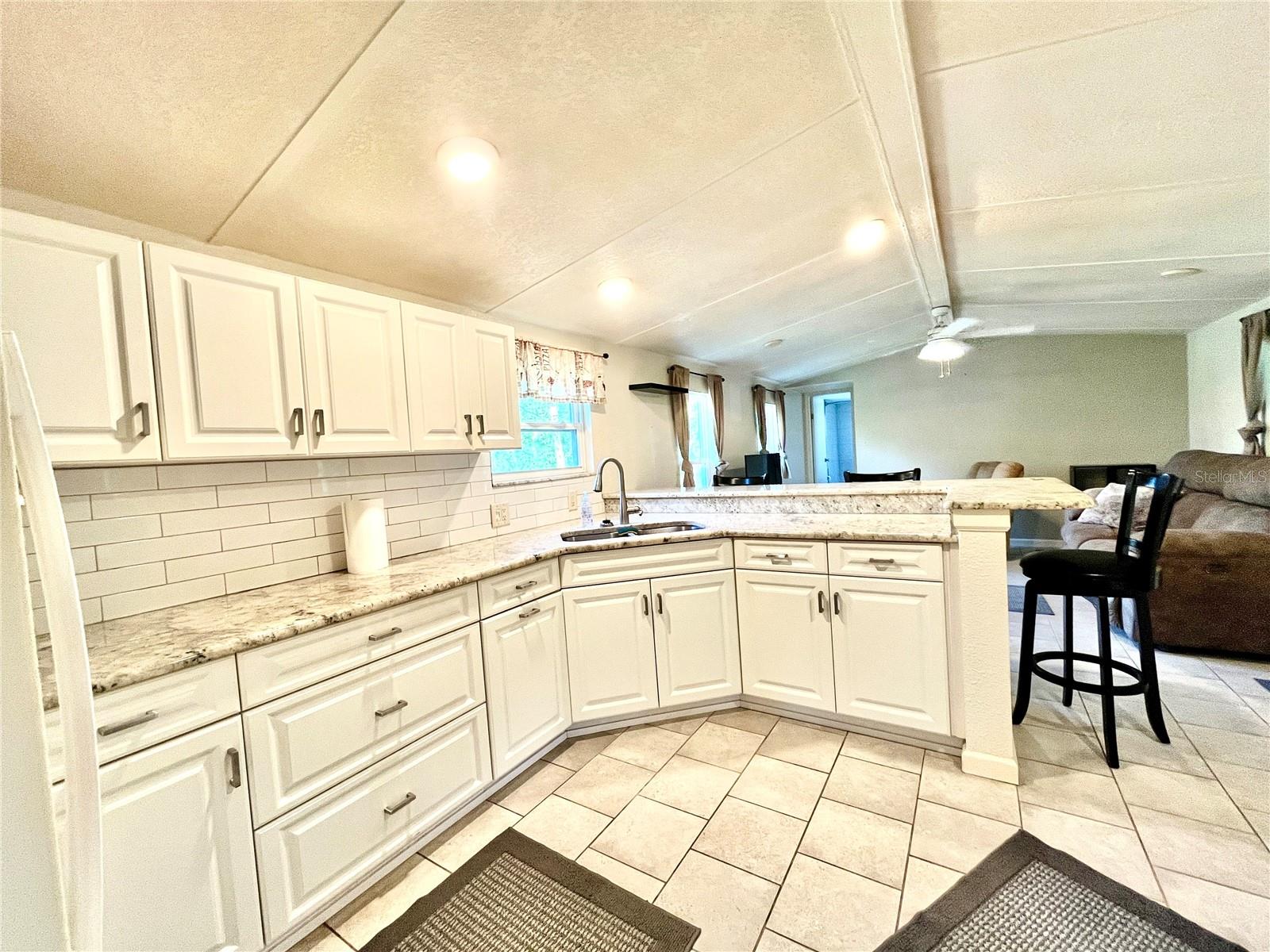 Image 4 of 35 For 4008 77th Boulevard