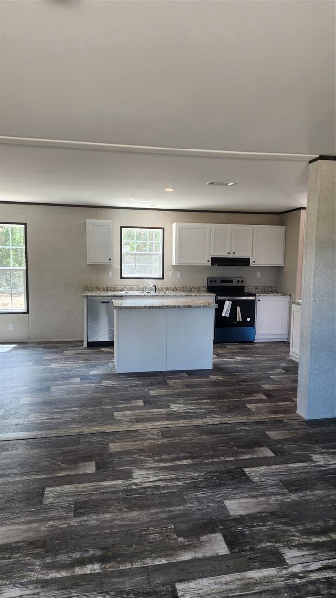 Image 12 of 19 For 13990 5 Th Street
