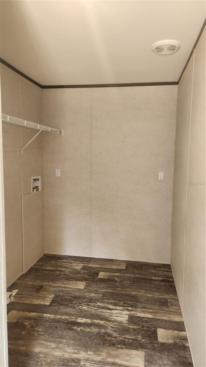 Image 15 of 19 For 13990 5 Th Street