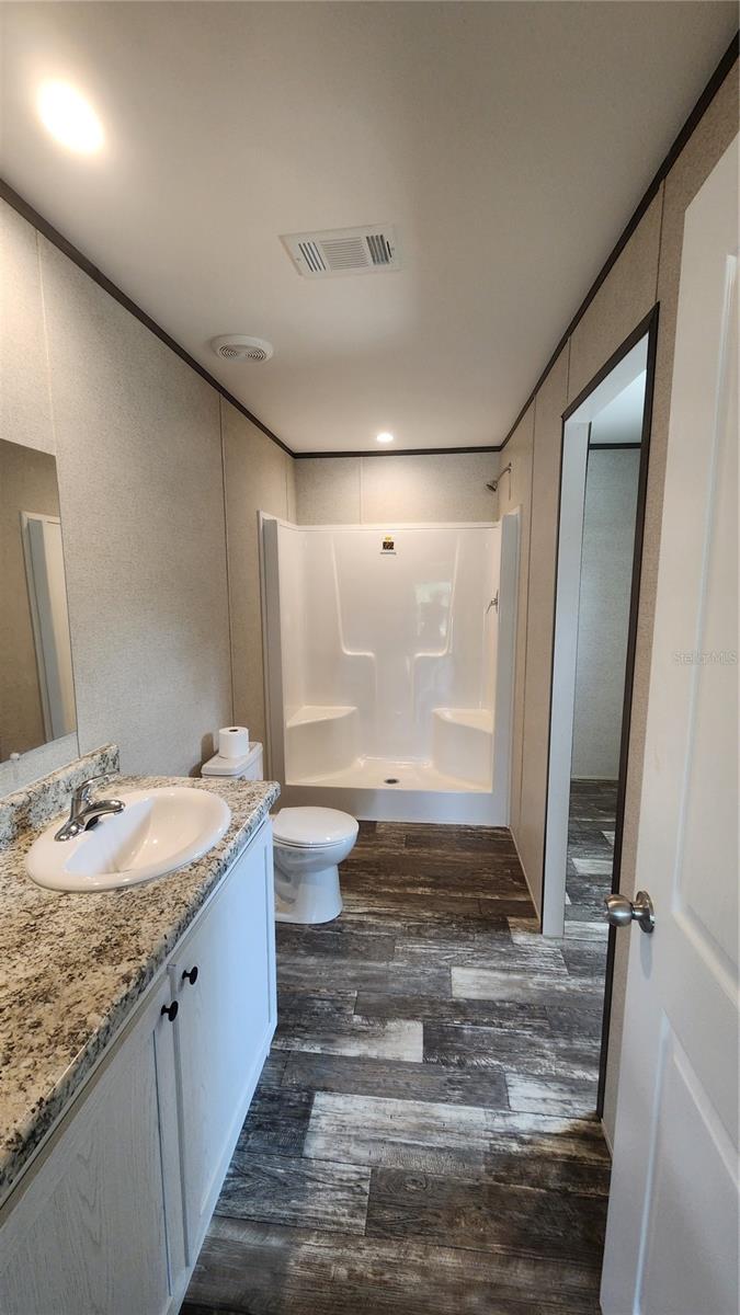 Image 7 of 19 For 13990 5 Th Street