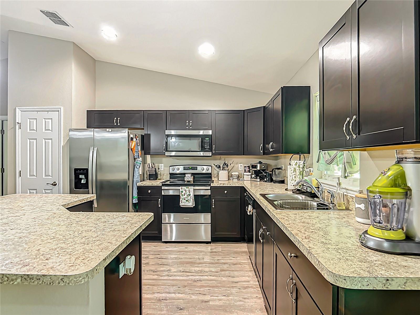 Image 17 of 48 For 5092 197th Terrace