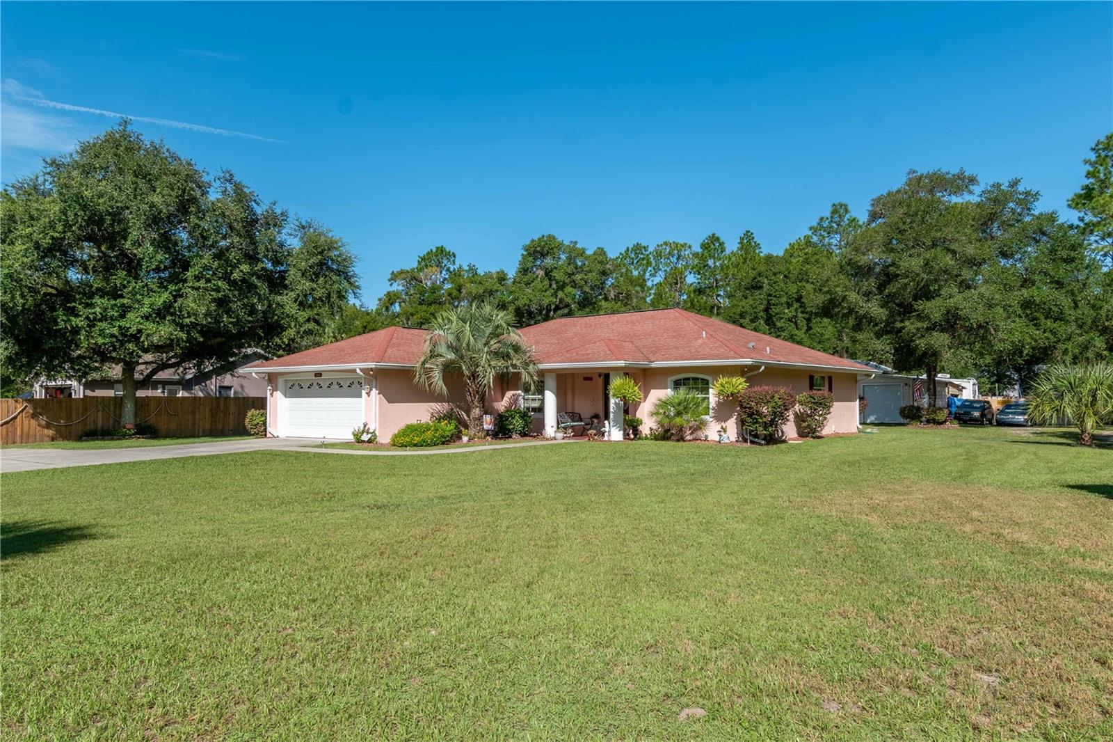 Image 3 of 72 For 10083 Dunnellon Road