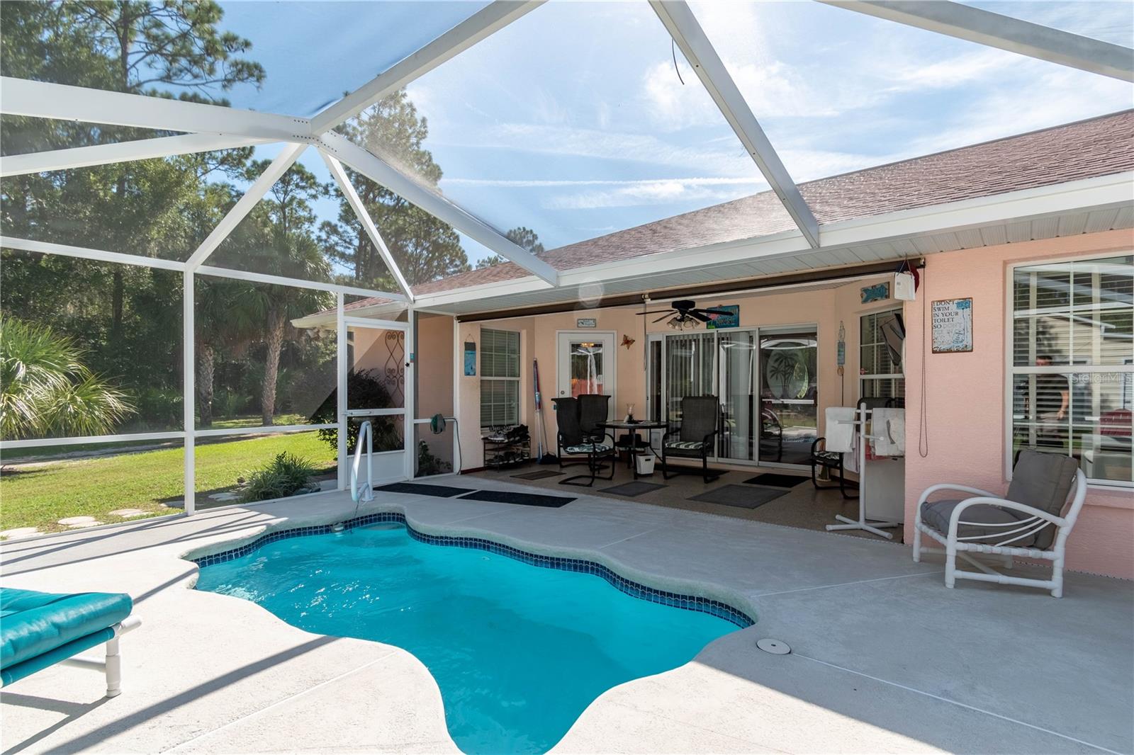 Image 42 of 72 For 10083 Dunnellon Road