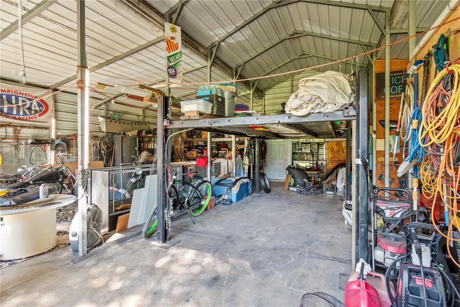 Image 56 of 72 For 10083 Dunnellon Road