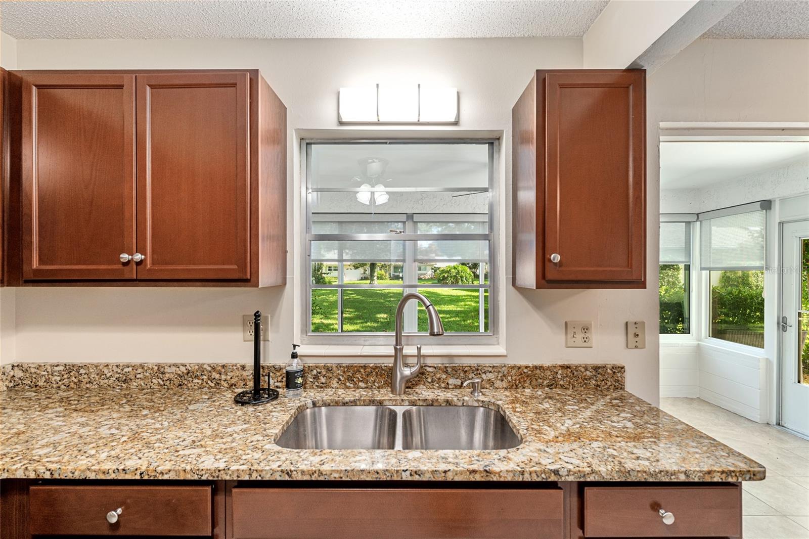 Image 24 of 51 For 8707 95th Lane C