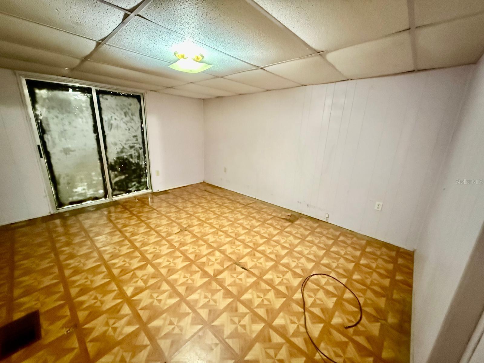 Image 12 of 36 For 1921 169 Court