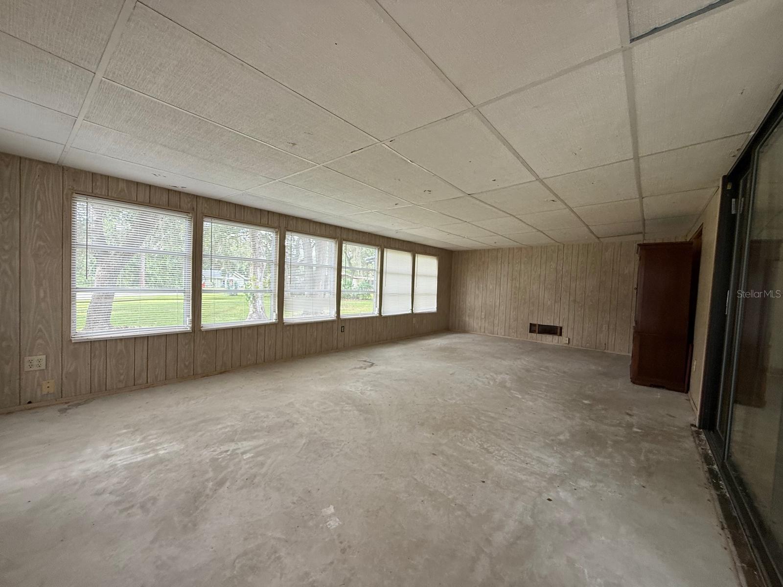 Image 15 of 36 For 1921 169 Court