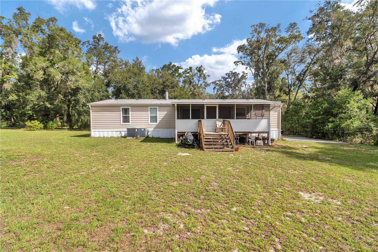 Image 10 of 41 For 7812 Laura Street