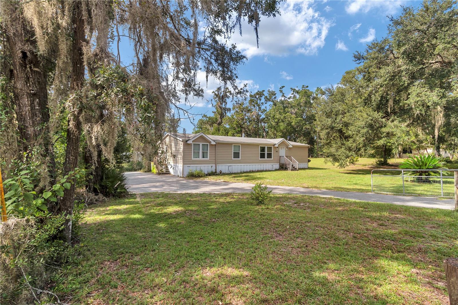 Image 2 of 41 For 7812 Laura Street