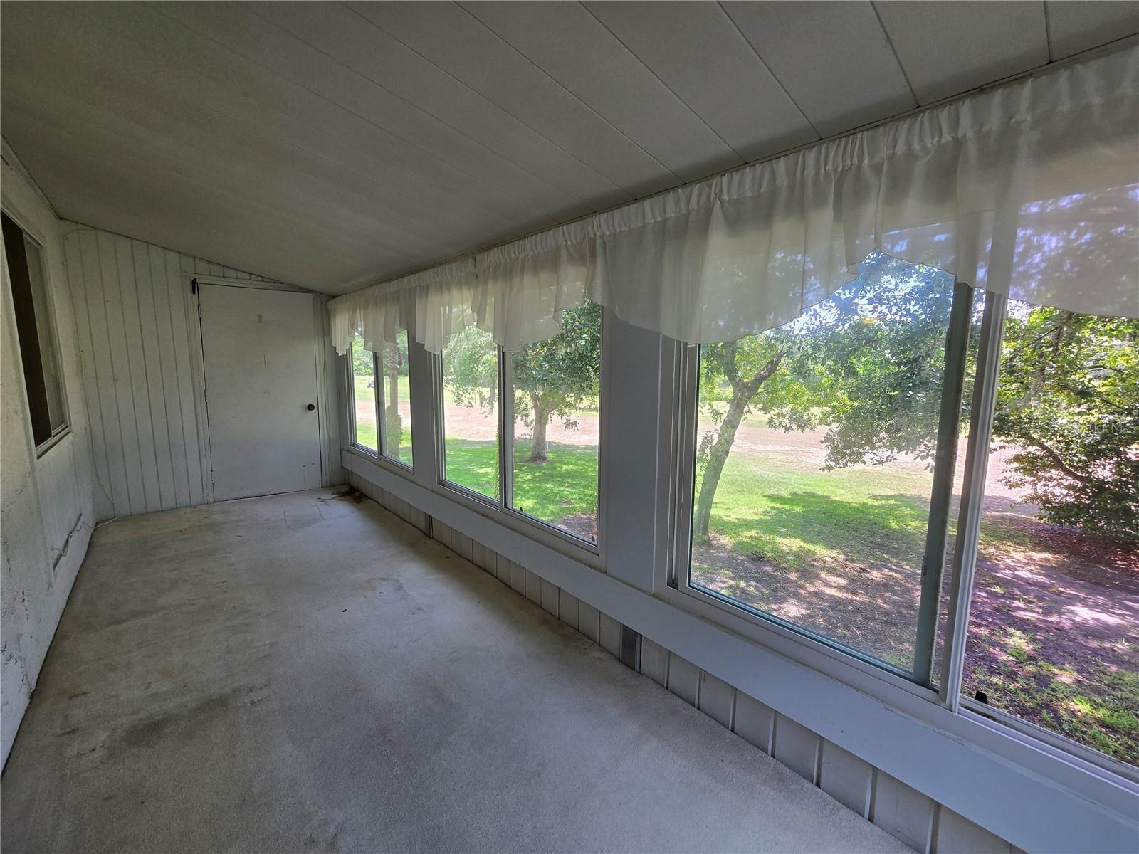 Image 19 of 37 For 606 Midway Drive B