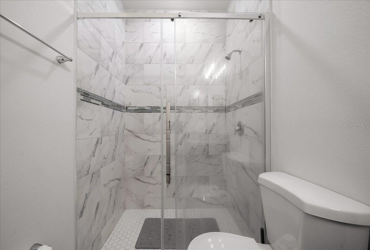 Image 39 of 42 For 732 Marion Oaks Lane