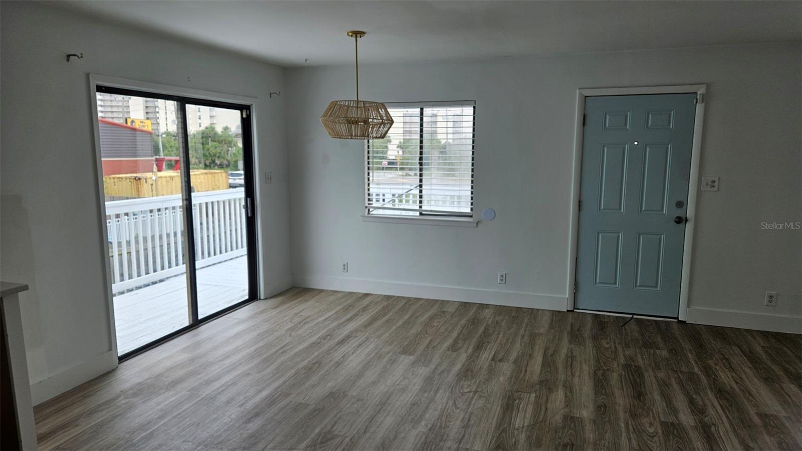 Image 12 of 41 For 7315 Beach Drive