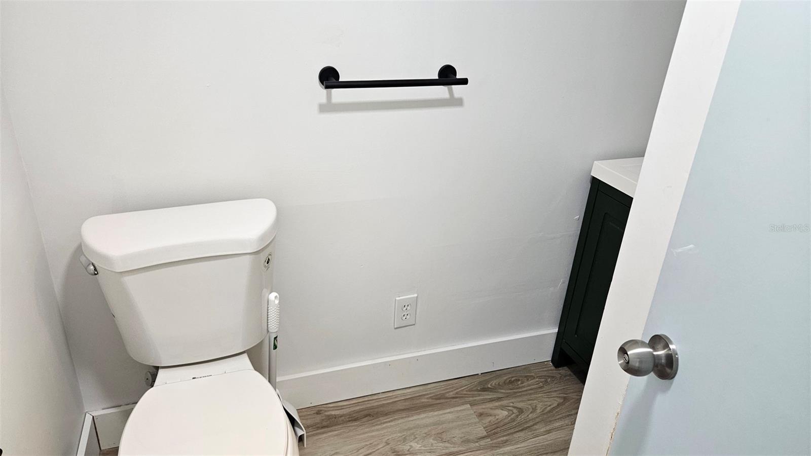 Image 17 of 41 For 7315 Beach Drive