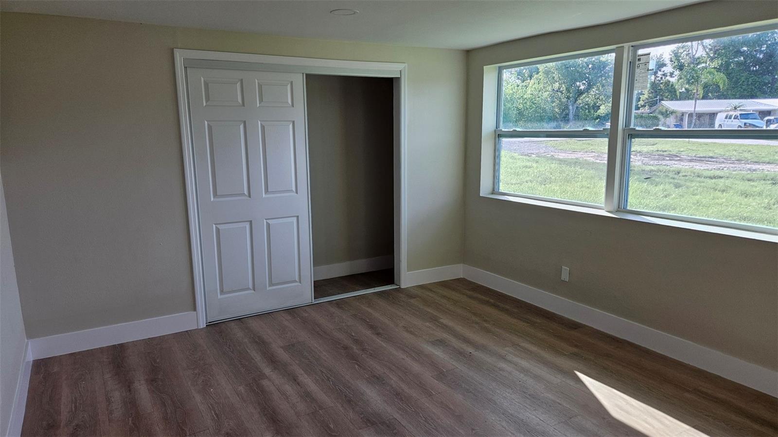 Image 17 of 26 For 1300 Waite Drive