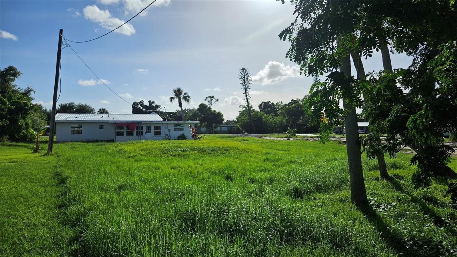 Image 5 of 26 For 1300 Waite Drive