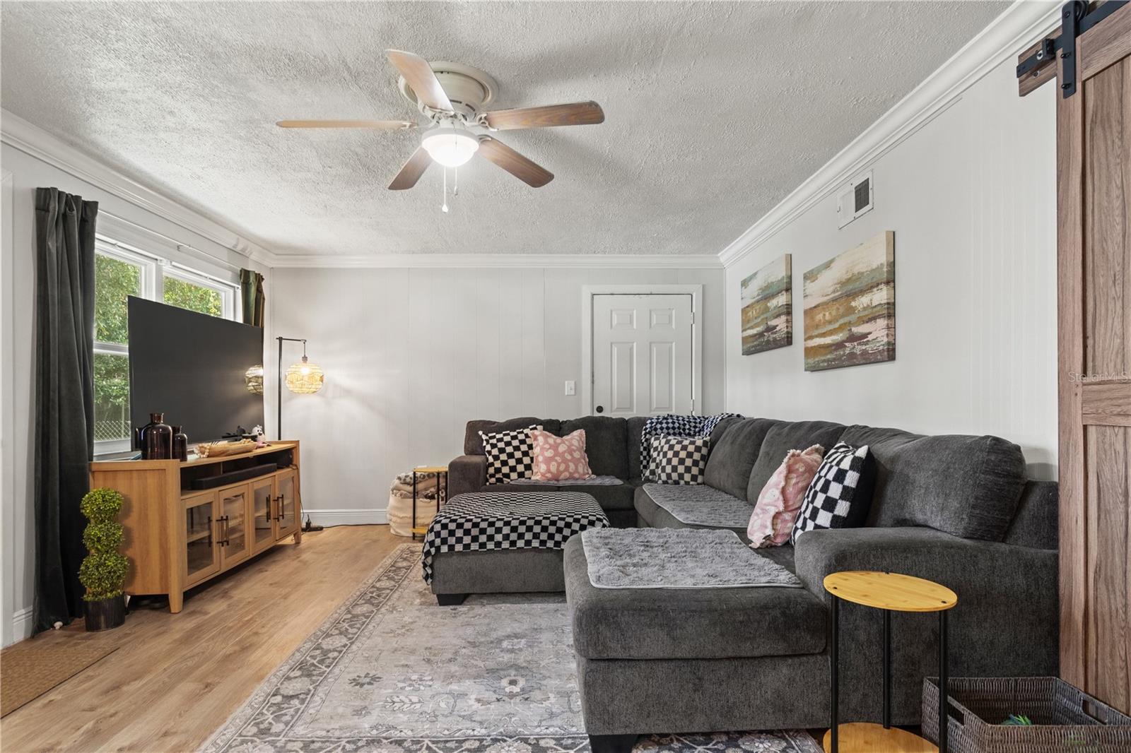 Image 23 of 44 For 2301 36th Street