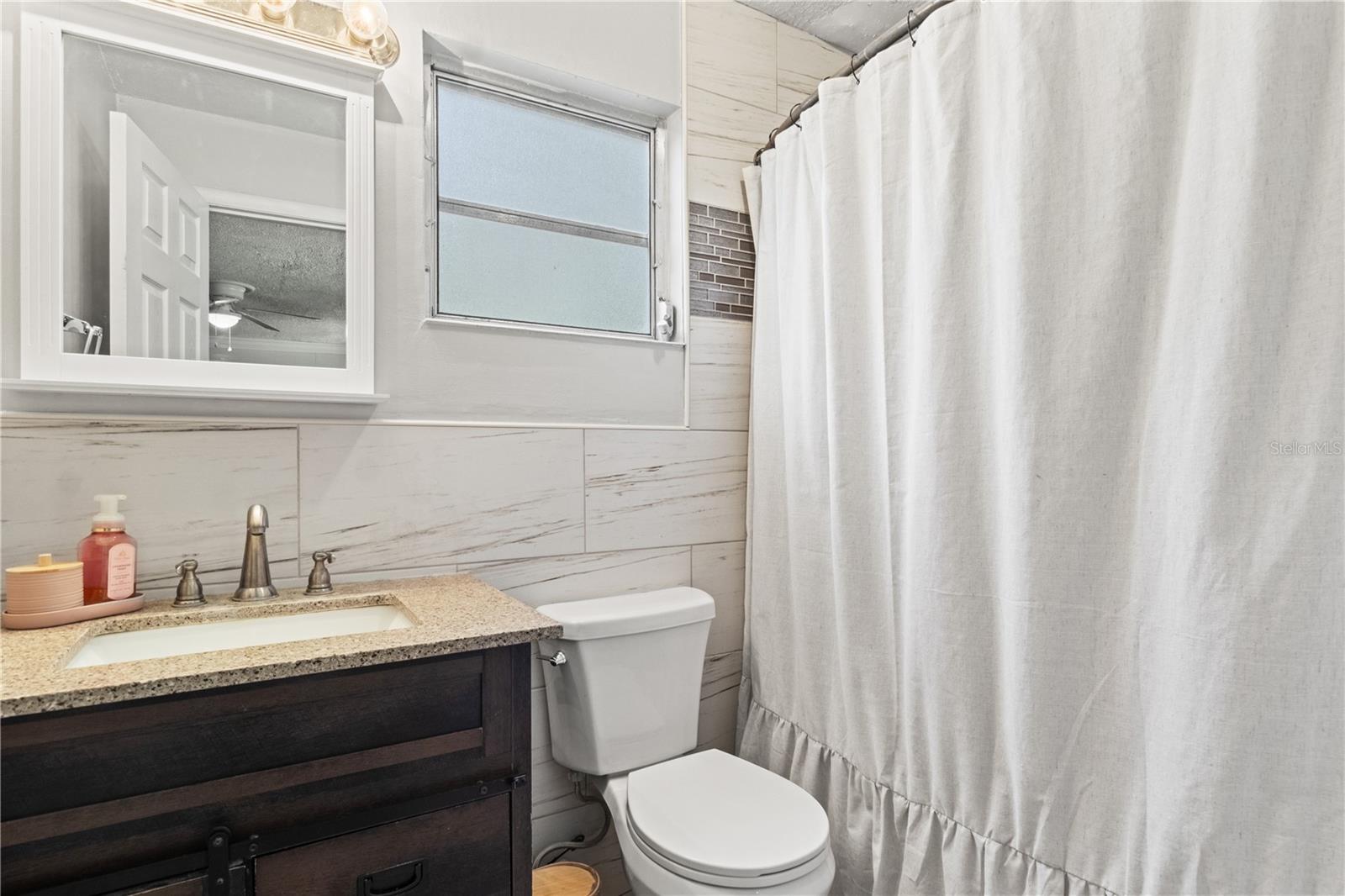 Image 25 of 44 For 2301 36th Street