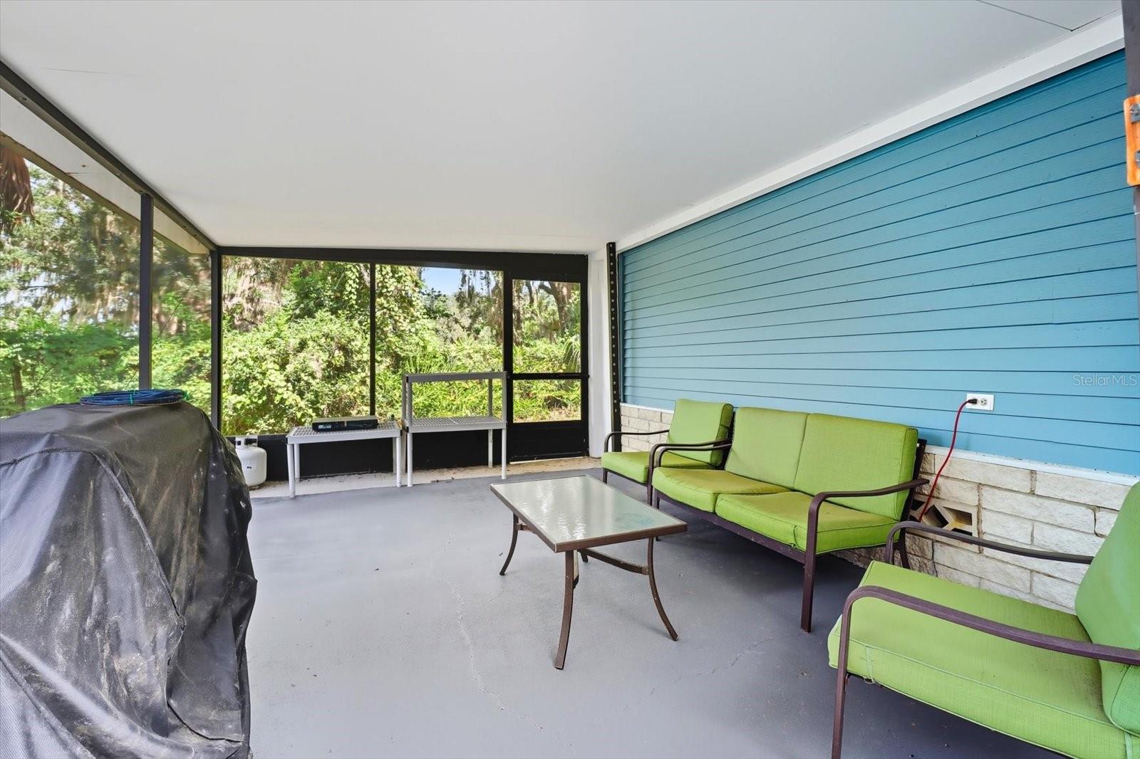 Image 30 of 46 For 22565 117th Street