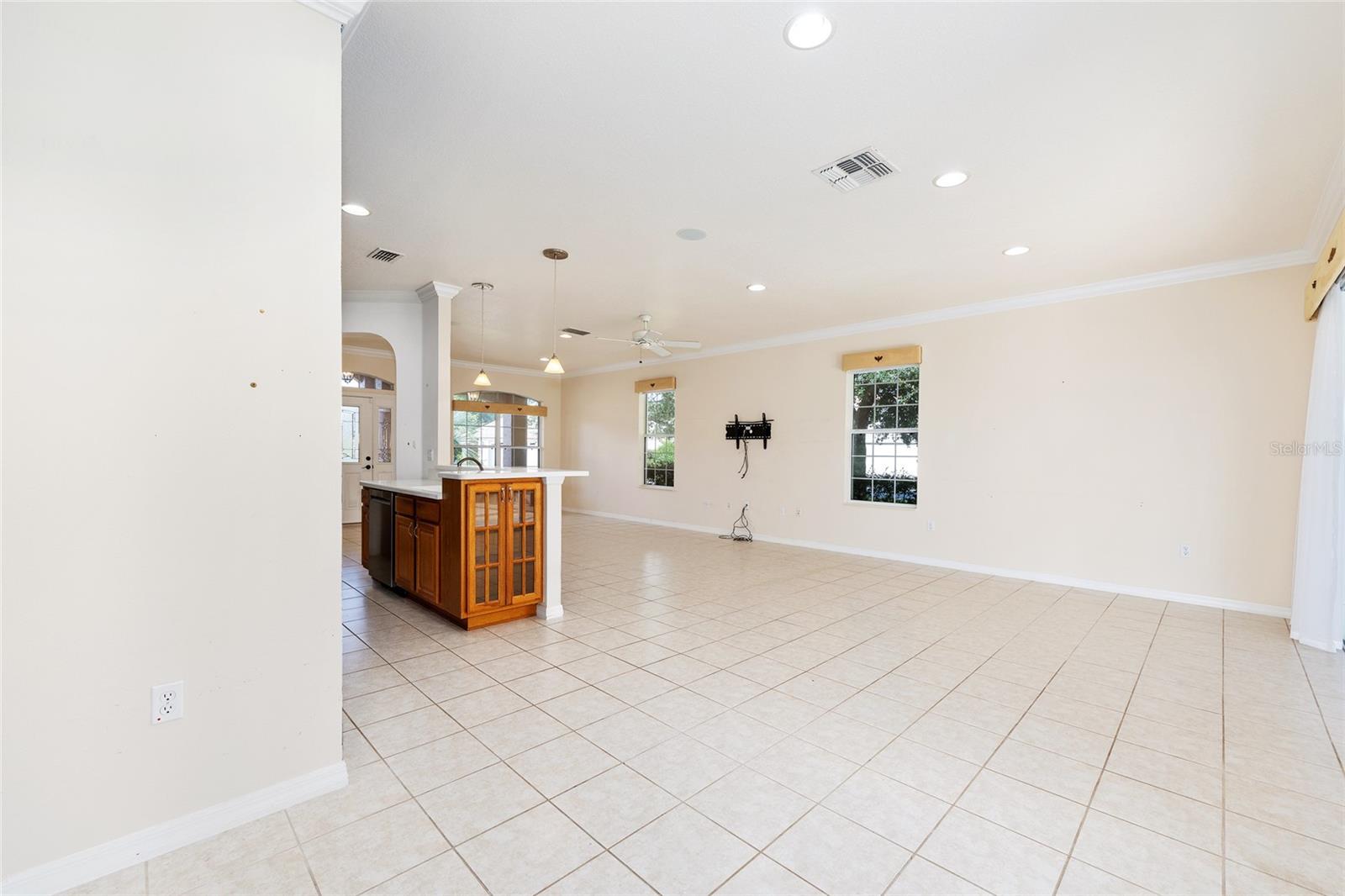 Image 18 of 49 For 8525 86th Terrace