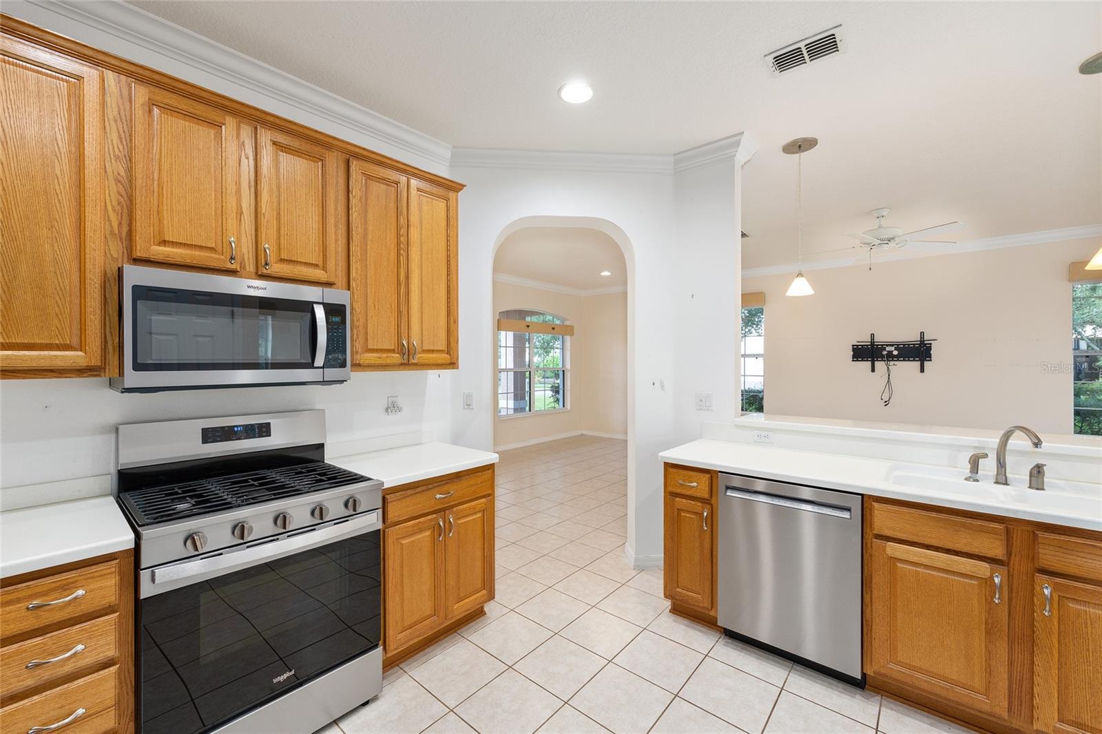 Image 23 of 49 For 8525 86th Terrace