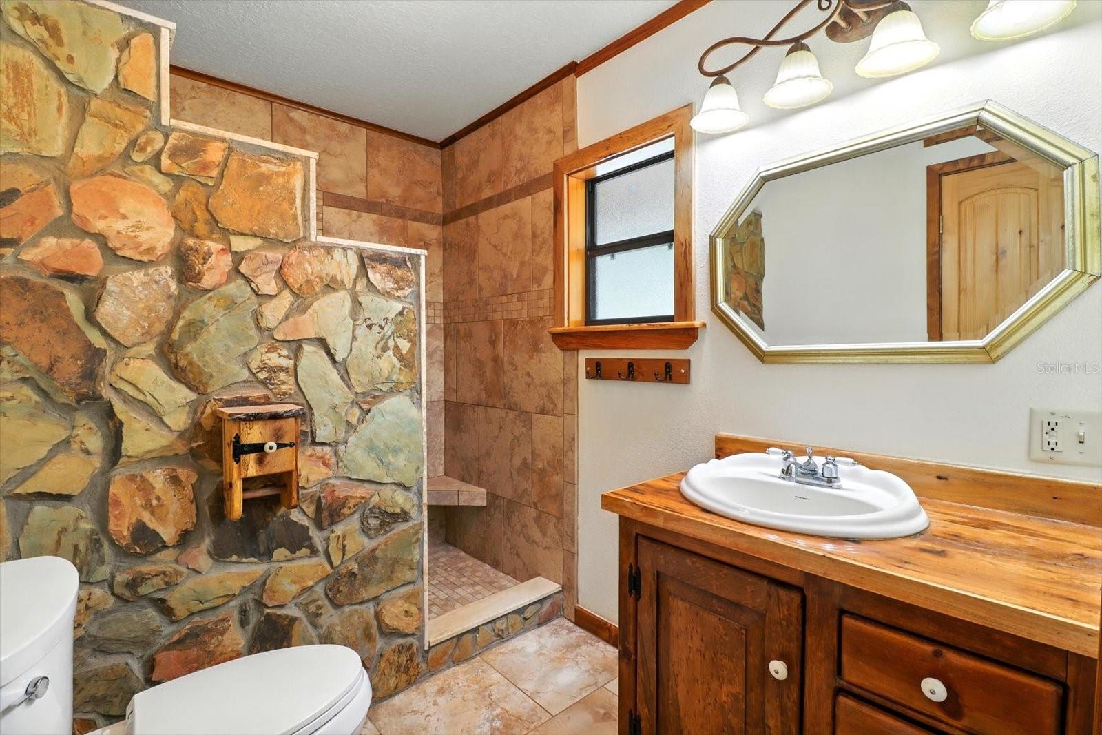 Image 21 of 47 For 10596 Ashwood Lane