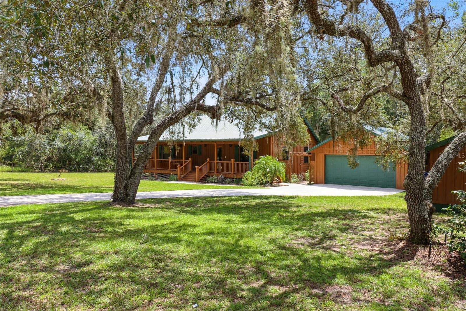 Image 3 of 47 For 10596 Ashwood Lane