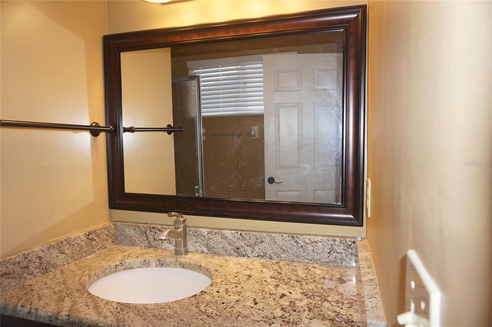 Image 11 of 16 For 10947 83rd Court