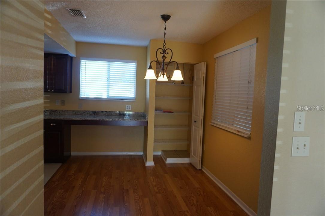 Image 6 of 16 For 10947 83rd Court