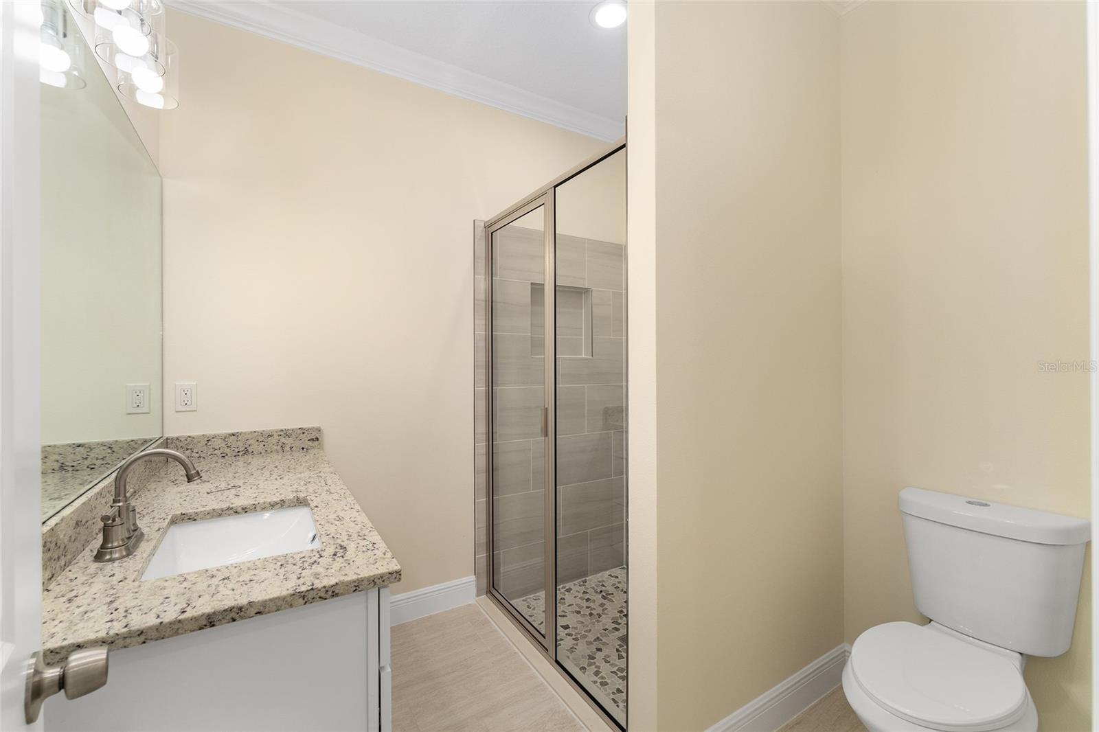 Image 11 of 59 For 16357 88th Court
