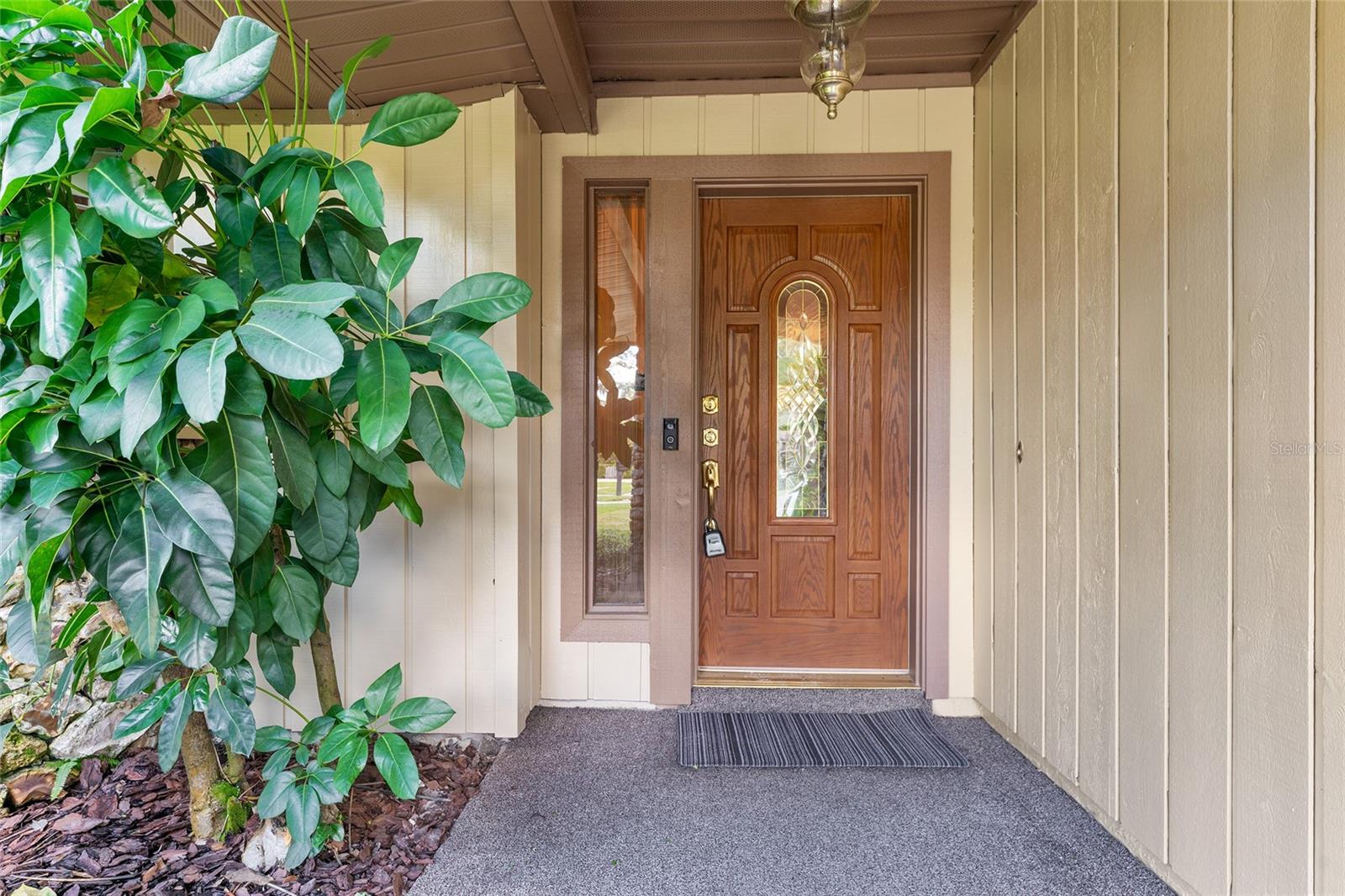 Image 5 of 74 For 290 Queensberry Court