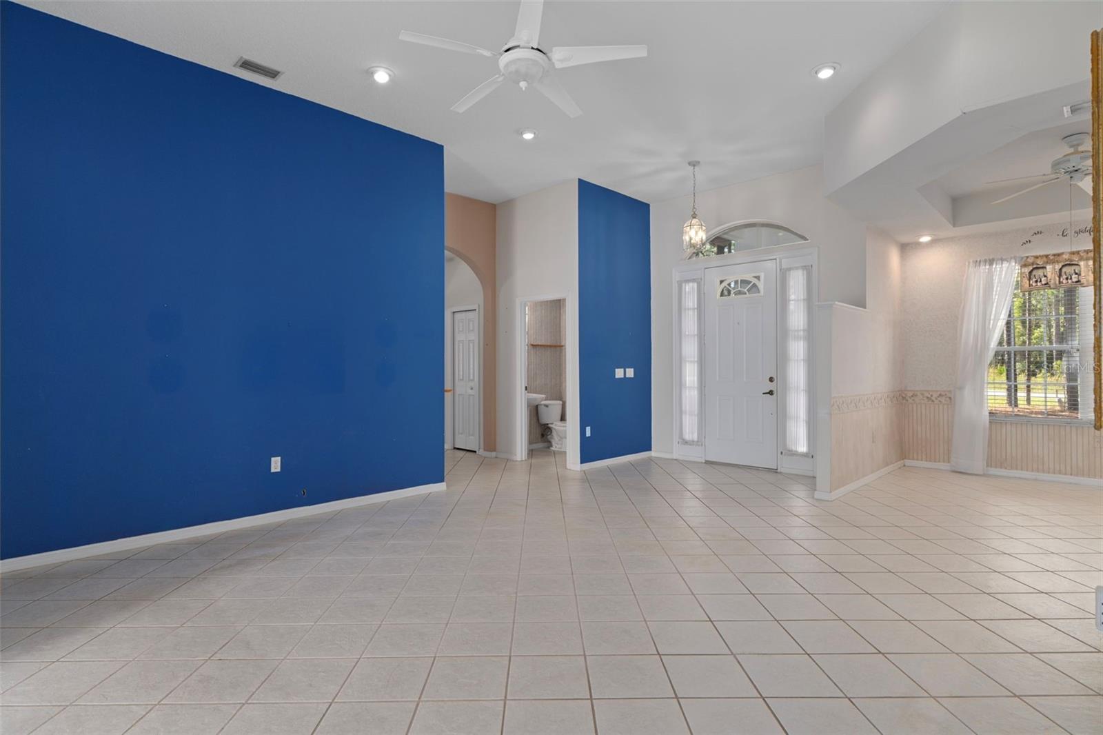 Image 13 of 62 For 4881 Phoenix Drive