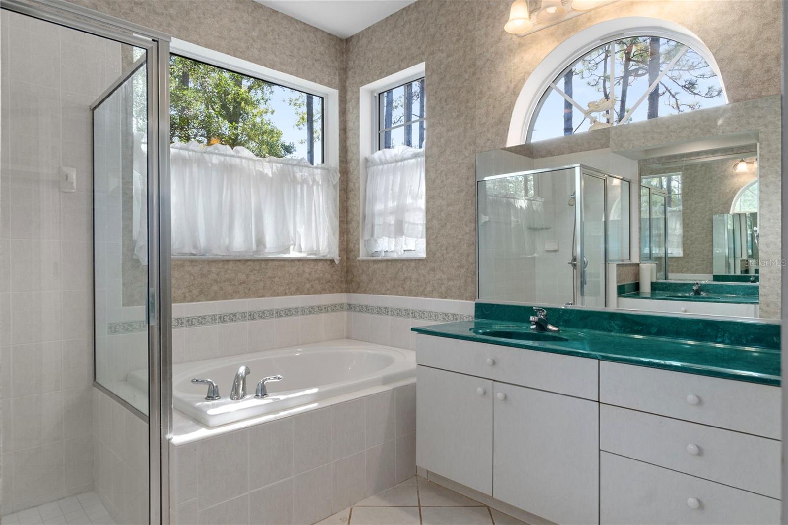 Image 33 of 62 For 4881 Phoenix Drive