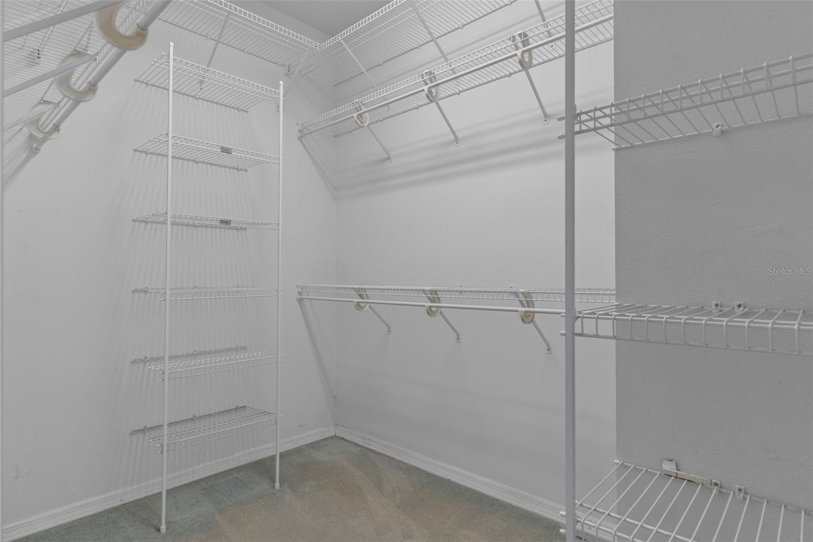 Image 35 of 62 For 4881 Phoenix Drive