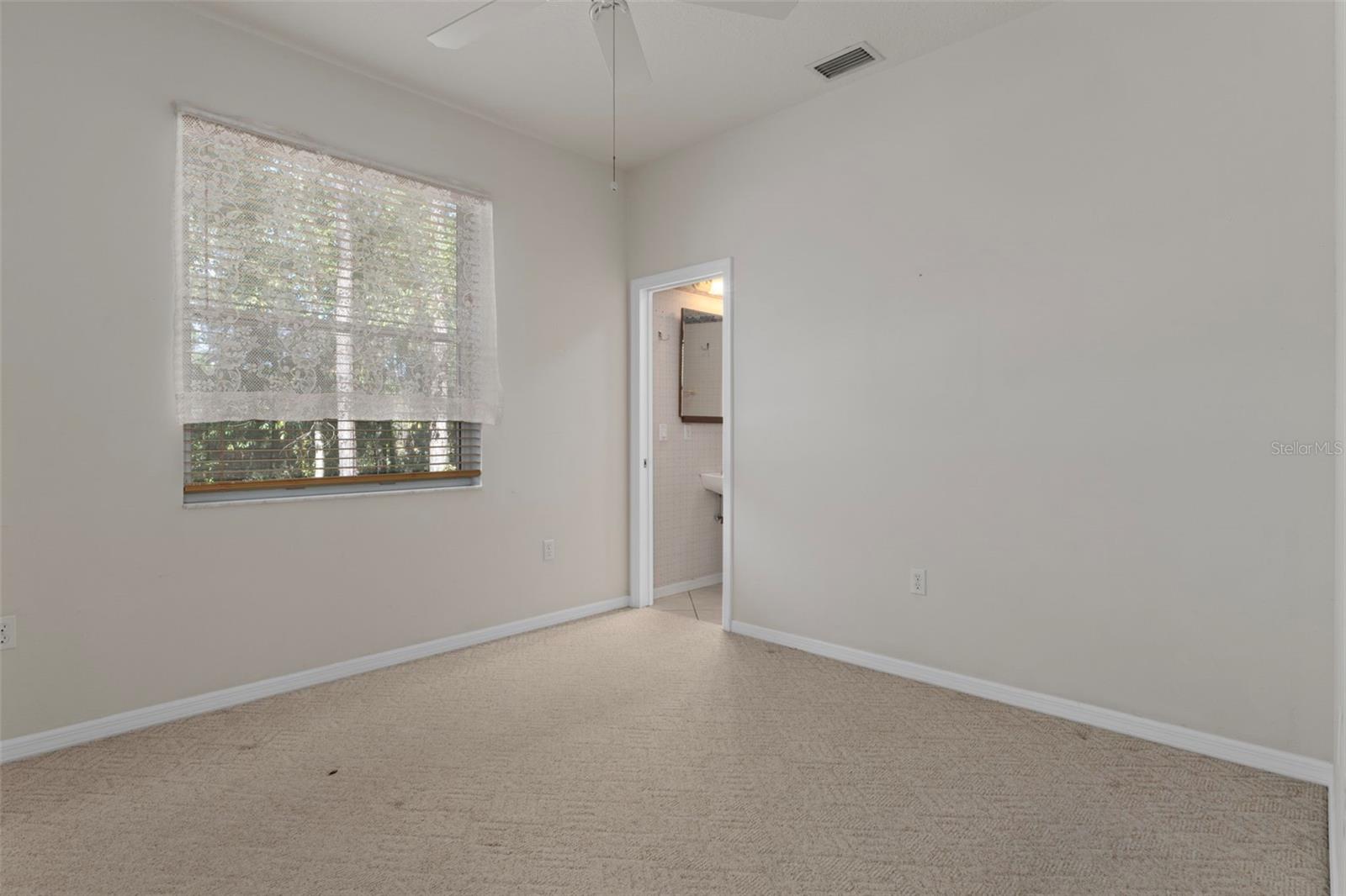 Image 37 of 62 For 4881 Phoenix Drive