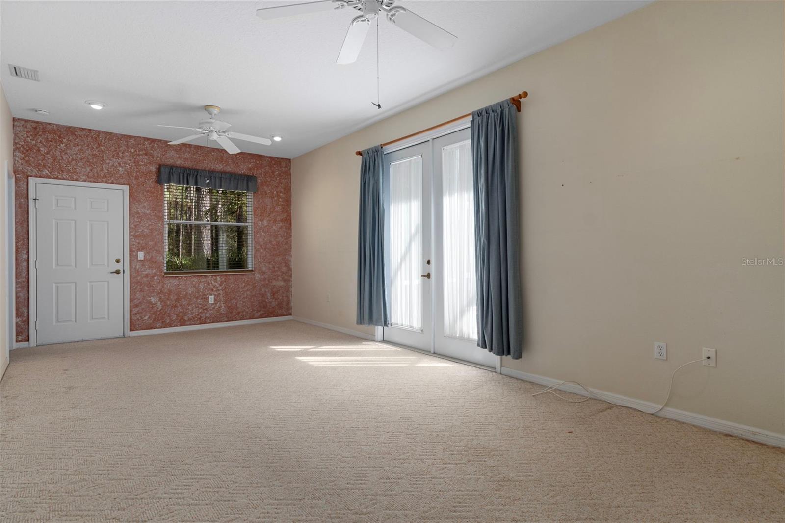 Image 44 of 62 For 4881 Phoenix Drive