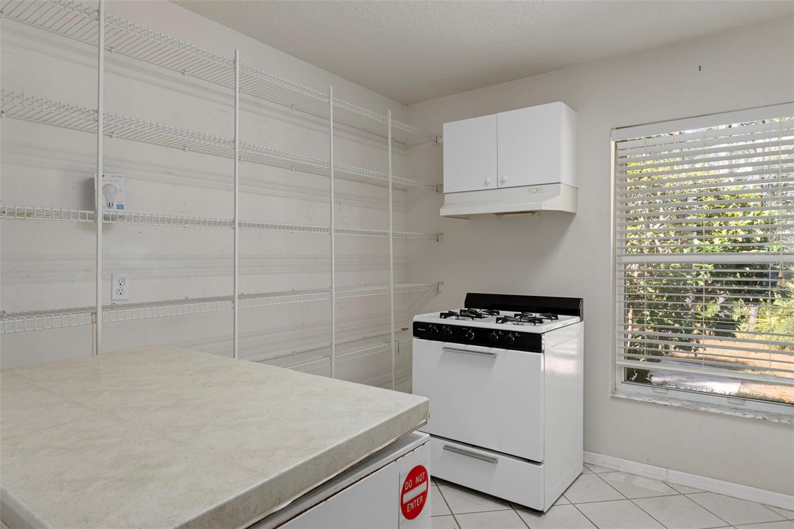 Image 49 of 62 For 4881 Phoenix Drive