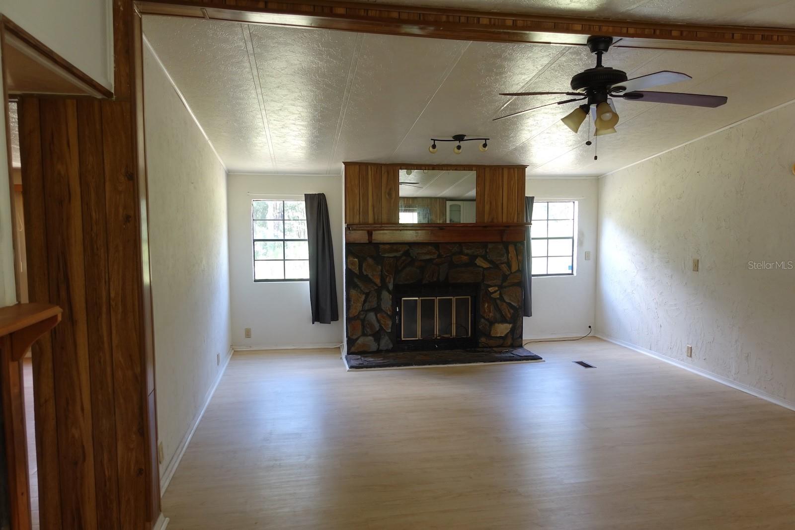 Image 8 of 24 For 18471 44th Street