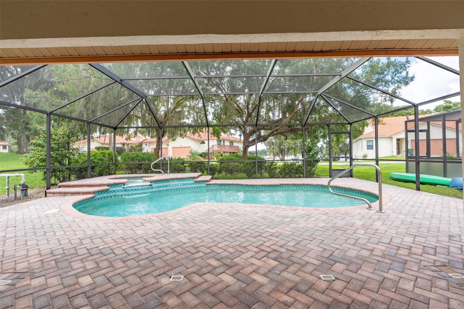Image 39 of 47 For 217 Buena Vista Court