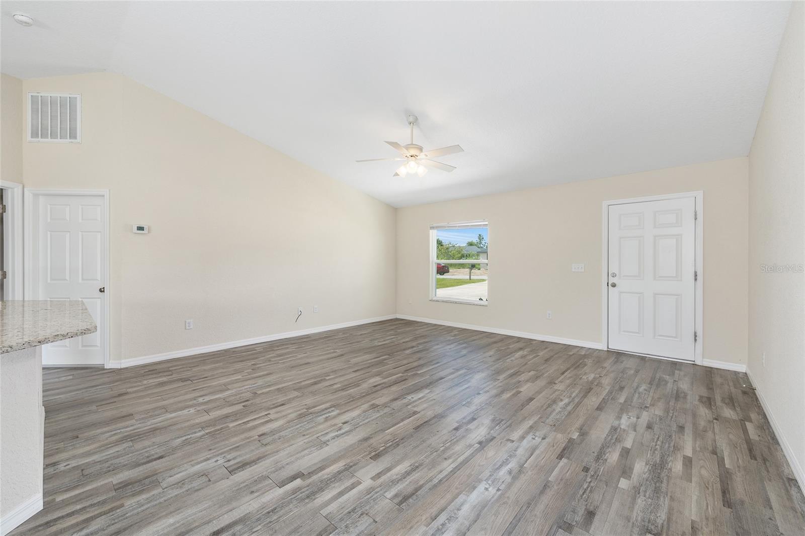 Image 14 of 50 For 99 Juniper Loop Circle