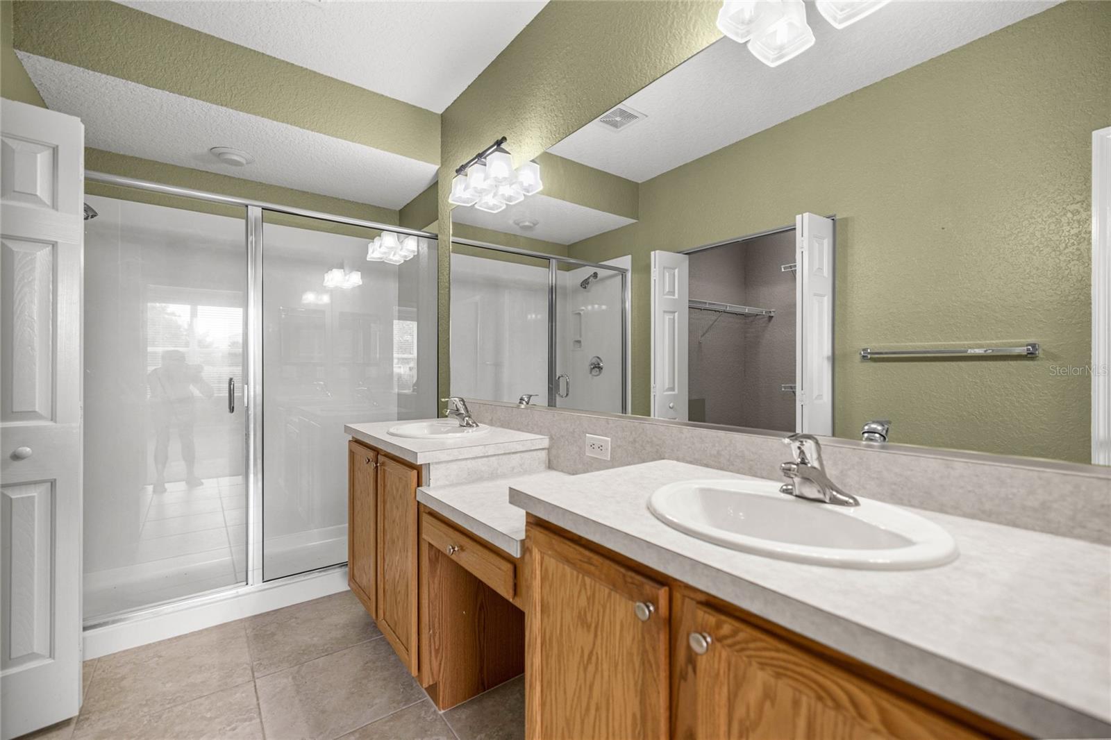 Image 8 of 14 For 4555 52nd Circle 103