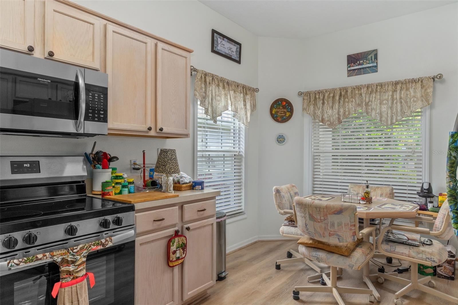 Image 8 of 59 For 6531 Cannondale Drive
