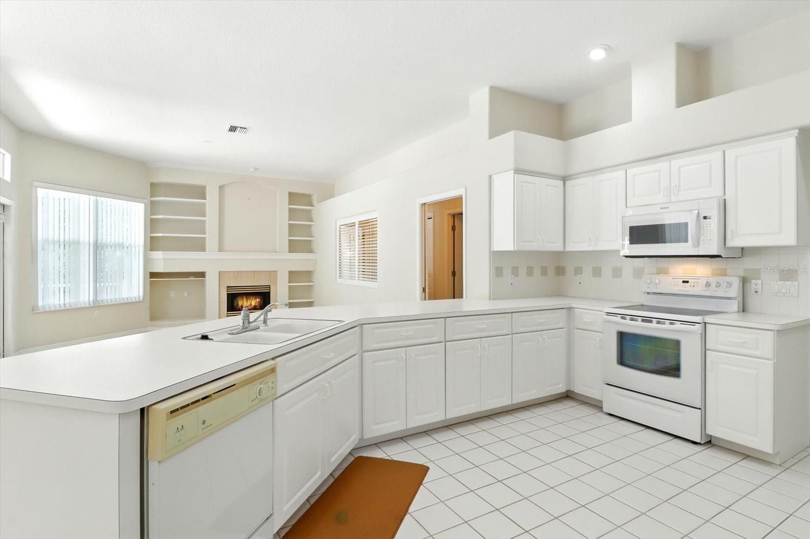 Image 10 of 44 For 8 Sweetgum Court N