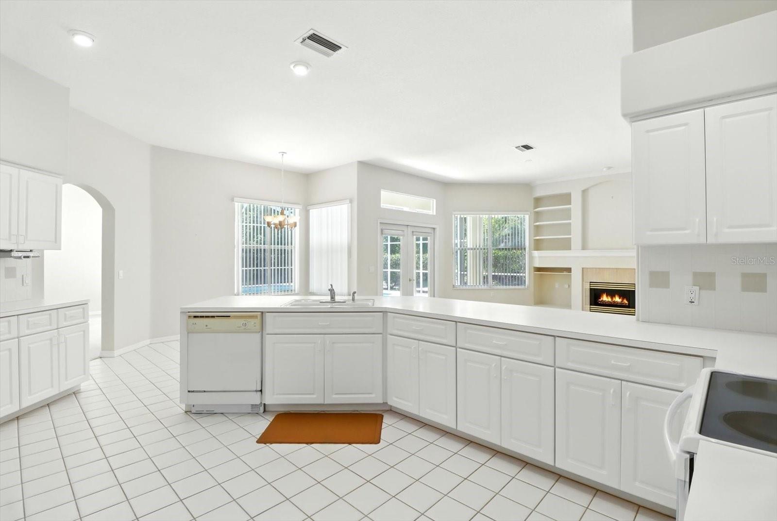 Image 12 of 44 For 8 Sweetgum Court N