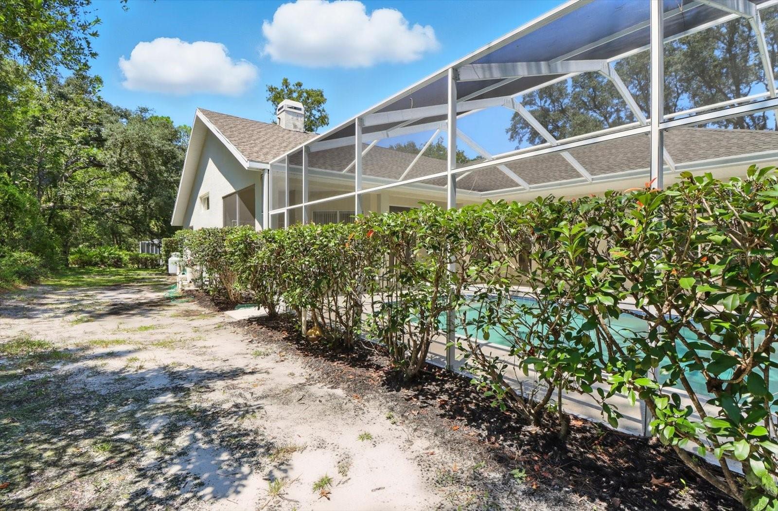 Image 38 of 44 For 8 Sweetgum Court N