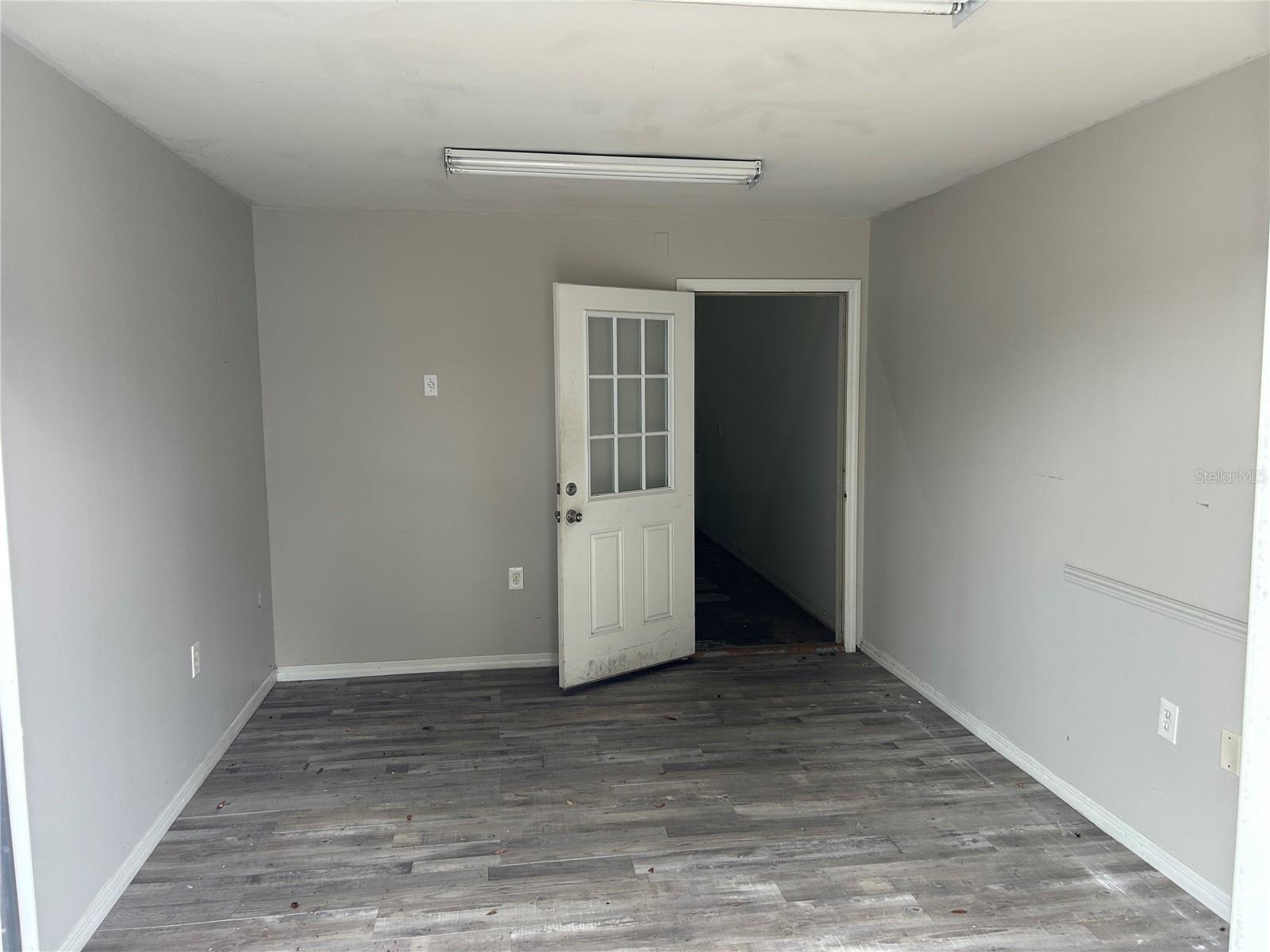 Image 2 of 5 For 7175 Pine Avenue C