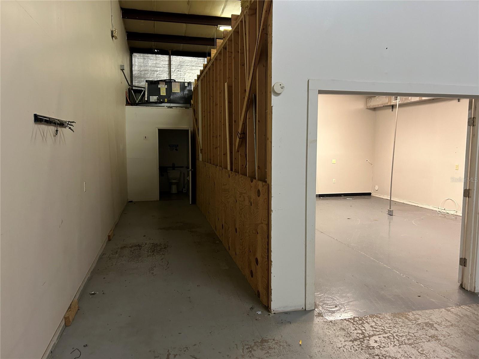 Image 3 of 5 For 7175 Pine Avenue C